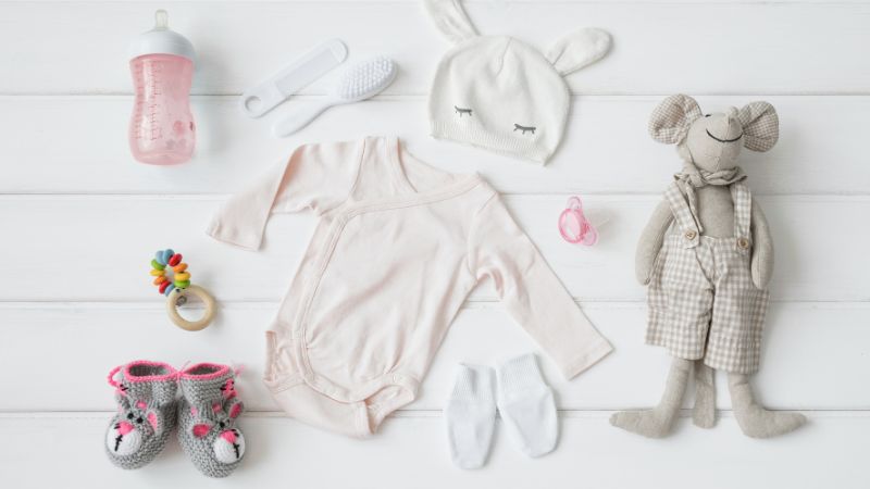 Top 10 Essential Baby Clothing Items for the First Year